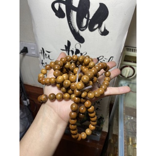 vòng tay gỗ bách xanh giá rẻ