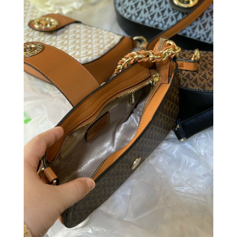 TÚI MK ĐEO VAI DÁNG THUYỀN CHUẨN XỊN SIZE 23CM