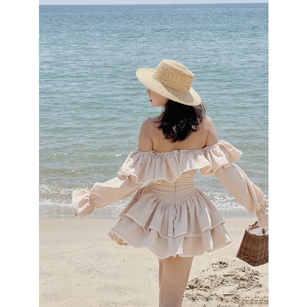 Sandy Dress váy trễ vai màu nâu xoè xếp tầng