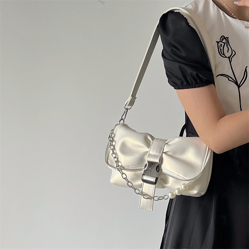 Túi Xách Đeo Vai Quai Ngọc Trai Thời Trang Mới 2022 Dành Cho Nữ