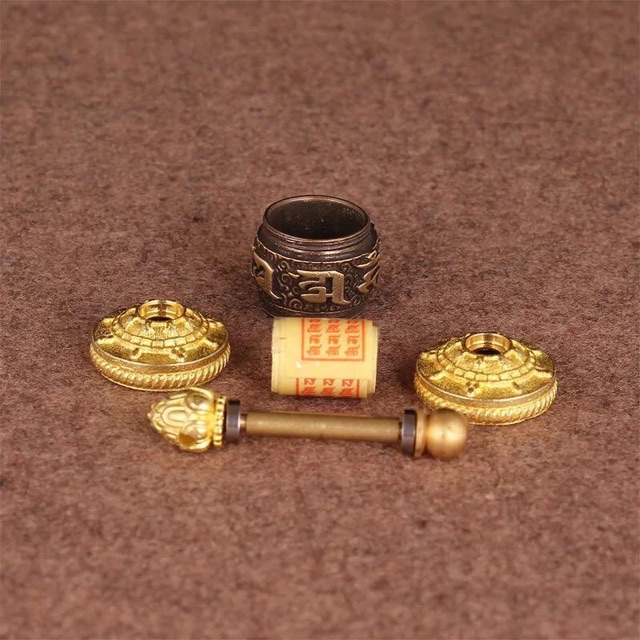 Mặt dây chuyền kinh luân om mani padme hum tây tạng