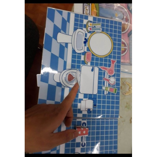 GIA ĐÌNH BÚP BÊ GIẤY