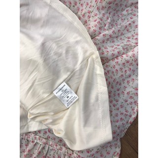 ĐẦM HOA NHÍ MONTEAU SMOCKING