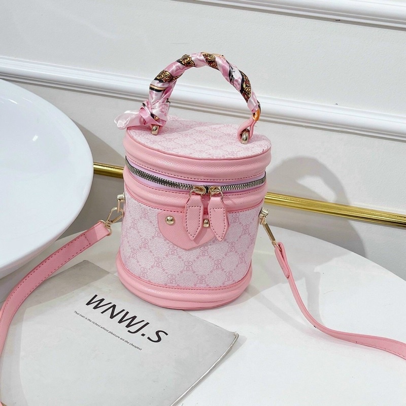 Cốp Tròn Gc Kèm  khăn