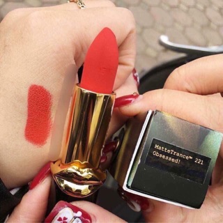 Son PAT MCGRATH LABS