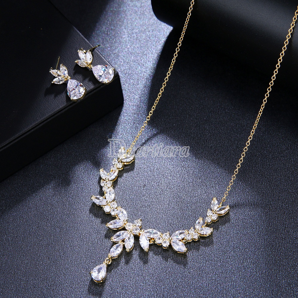 Set Vòng cổ Và Đôi Khuyên Tai Đính Đá Thời Trang Dành Cho Nữ