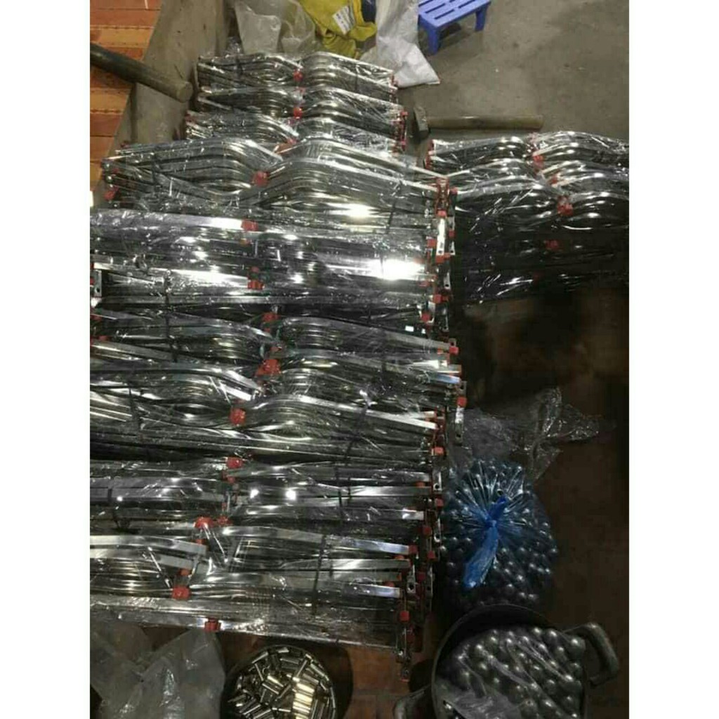 Khung màn inox xếp gọn m8 2m-ngyên khung chưa kèm màn