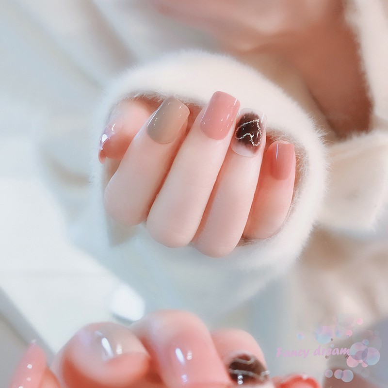 Bộ 24 móng tay giả trang trí họa tiết xinh xắn