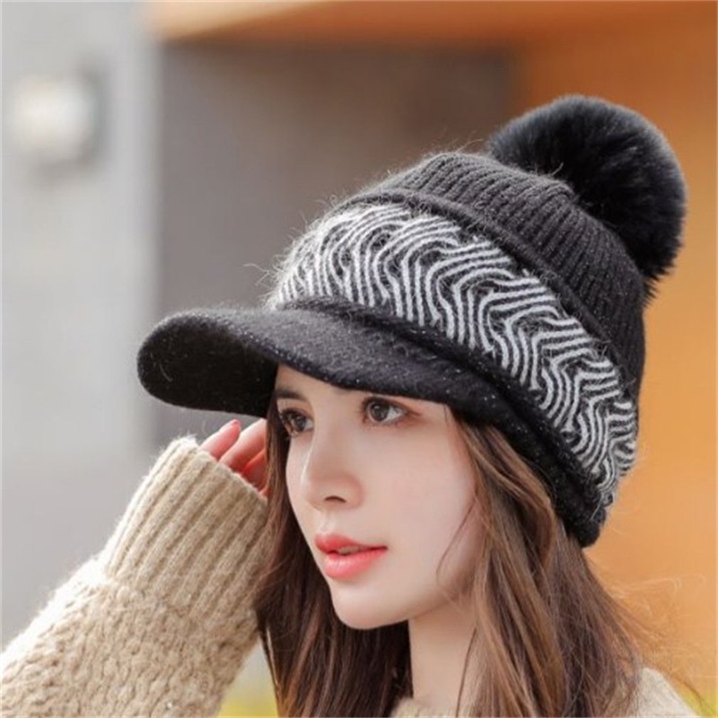 Cute Korean style autumn and winter hats for women