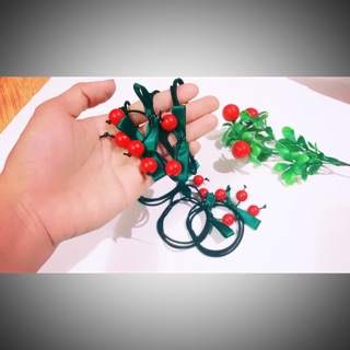 Cột tóc chery sành điệu cho mùa Noel