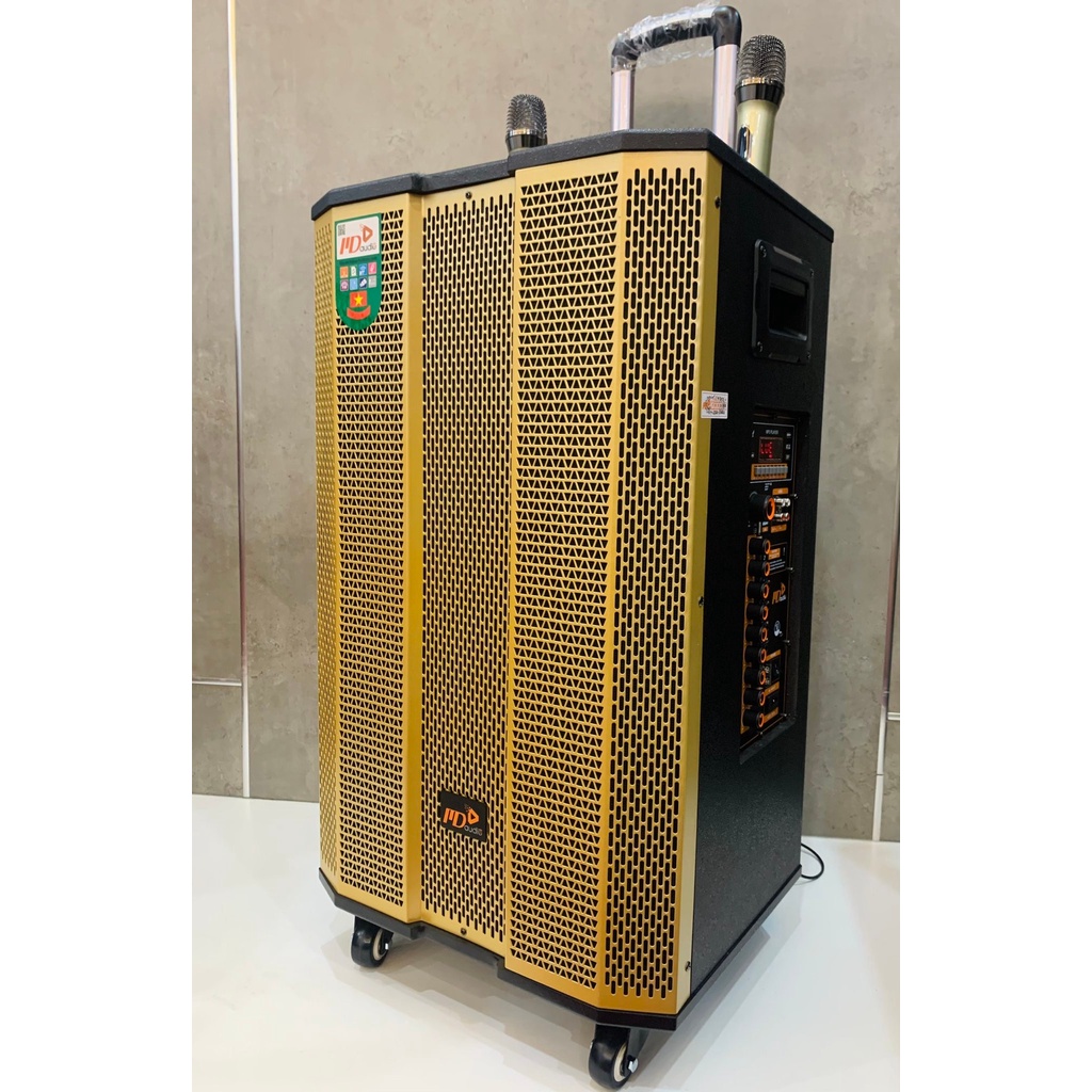 Loa kéo Bass 40, 3 đường tiếng cao cấp  MD 1568 , 2 mic không dây có điêu khiển remote, bảo hành chính hãng 12 tháng