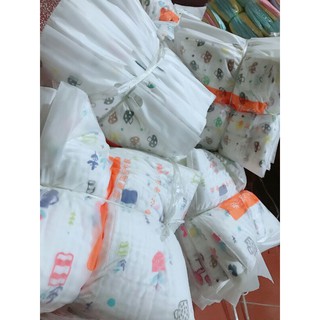 Khăn tắm aden 6 lớp