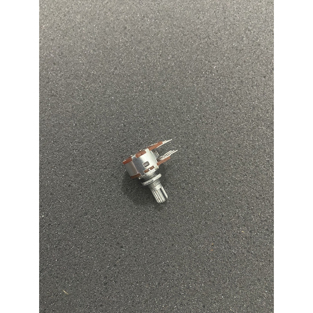 Biến trở KP đôi 50k Triết Áp Đài Loan ,hàng KP chính hãng volume amply cao cấp có nấc bi