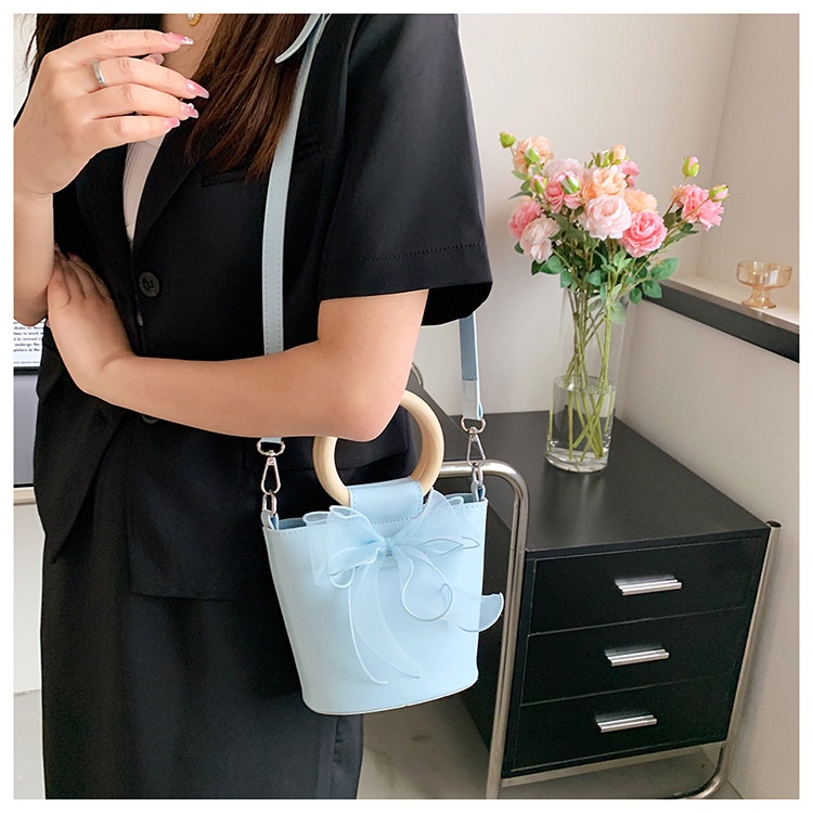 Túi Đeo JASMIN NOIR Chéo Chất Liệu Da PU Đính Nơ Xinh Xắn Cho Nữ