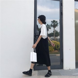váy yếm Hàn Quốc