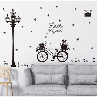 Decal tranh dán tường xe đạp chở hoa đen trắng