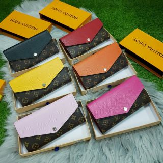 Ví cầm tay vân tâm nắp màu - full box