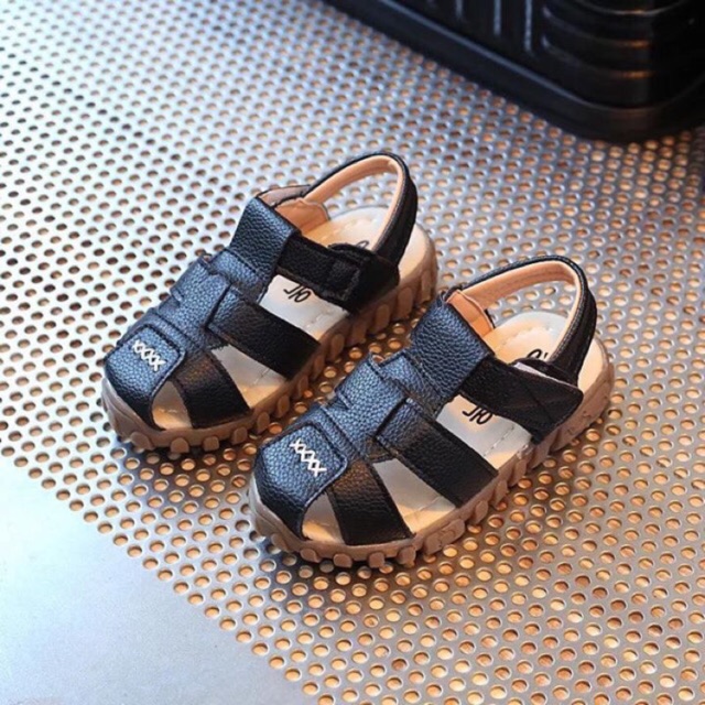 Sỉ sandal bé trai