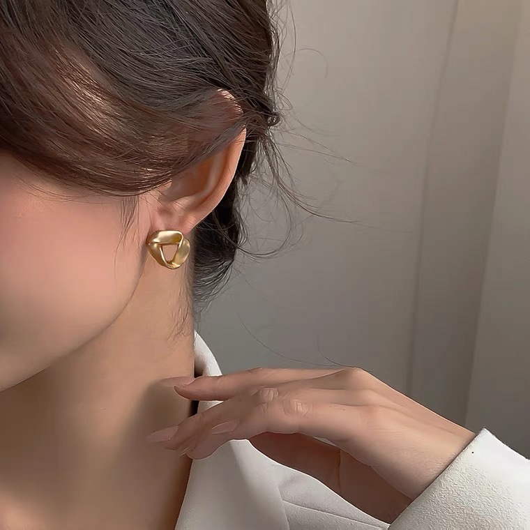 Bông tai mạ bạc 925 thiết kế hình tam giác độc đáo thời trang