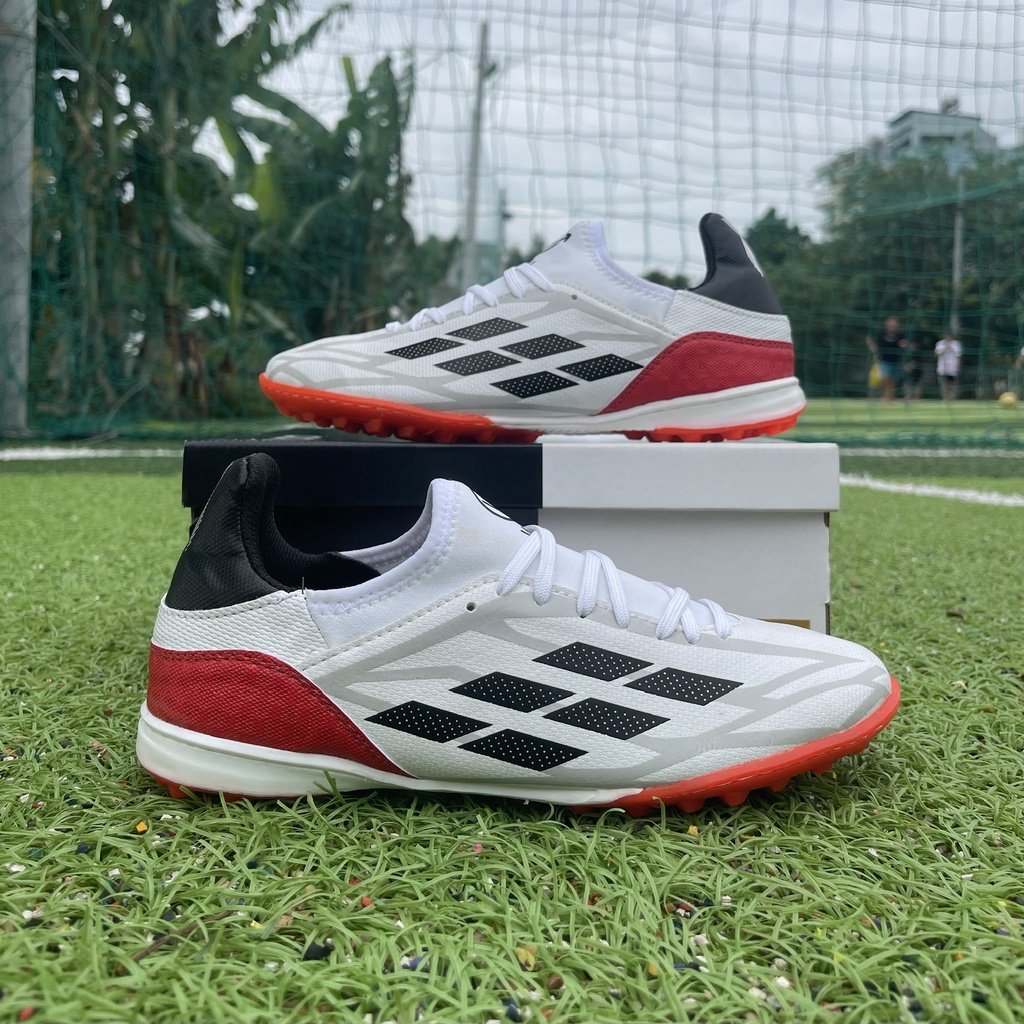 Giày đá bóng sân cỏ nhân tạo X-runner thương hiệu WIN chính hãng, khẩu full đế form ôm chân và mềm tặng kèm bó gối