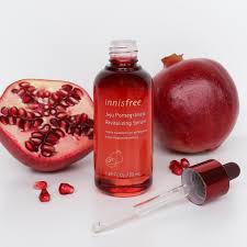 SERUM / TINH CHẤT/ CHỐNG LÃO HÓA Lựu Đỏ InnisfrJeju Pomegranate Revitalizing 50ml CHUẨN HÀN QUỐC