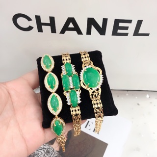 Lắc tay đá xanh mạ màu vàng 18k