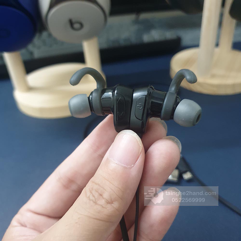 Tai nghe 2 hand Bluetooth Anker SoundBuds Sport - A3233