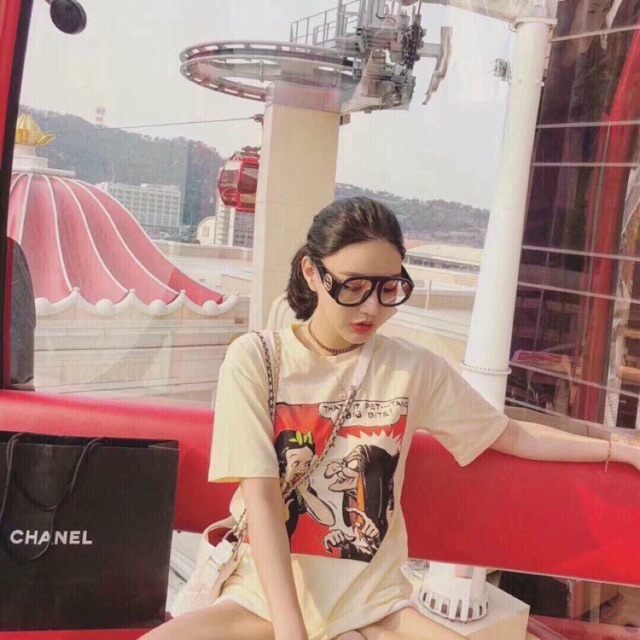 Áo phông  Bạch Tuyết