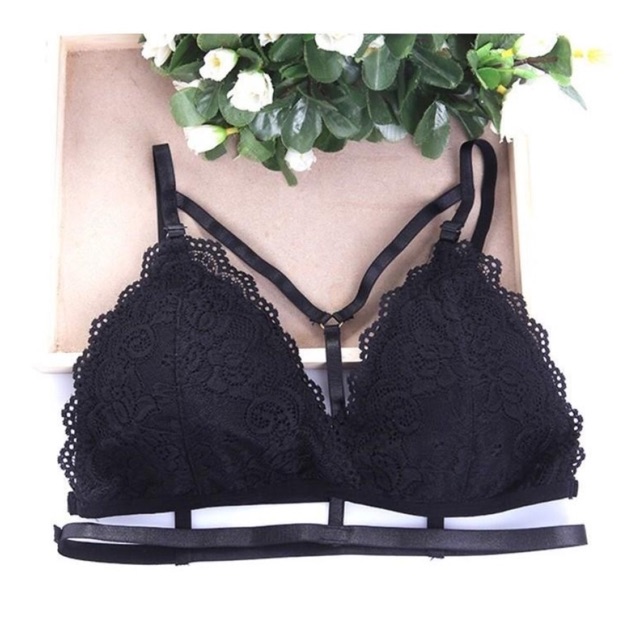 CHÂN VÁY ĐEN XẾP LY TẶNG KÈM BRA ZEN ĐEN CHỮ Y