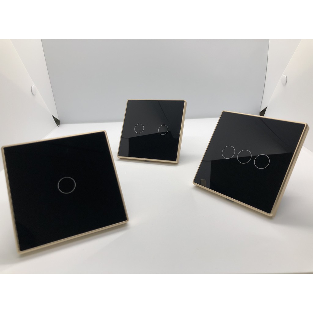 Công tắc thông minh Zigbee Tuya hình vuông viền nhôm vàng điều khiển qua điện thoại