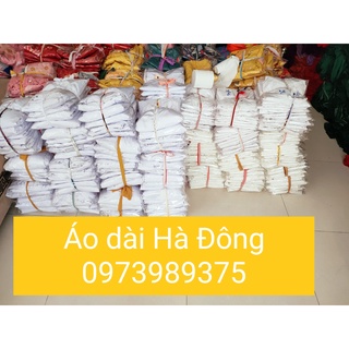 Áo dài trắng trơn cổ tròn
