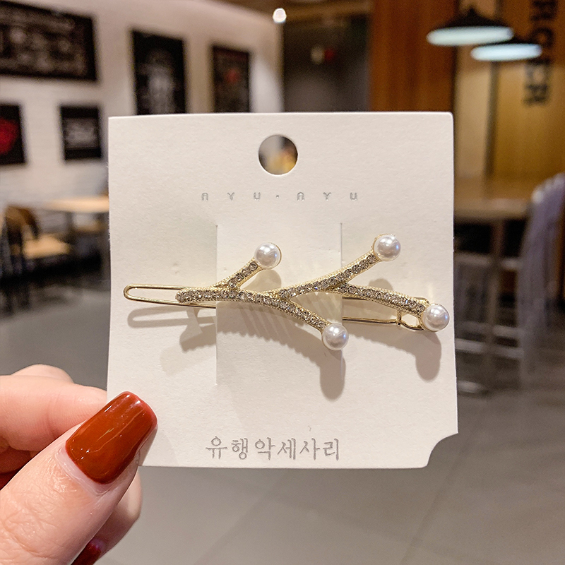 Kẹp Tóc Nhiều Kiểu Đính Ngọc Trai Xinh Xắn Kiểu Hàn Quốc