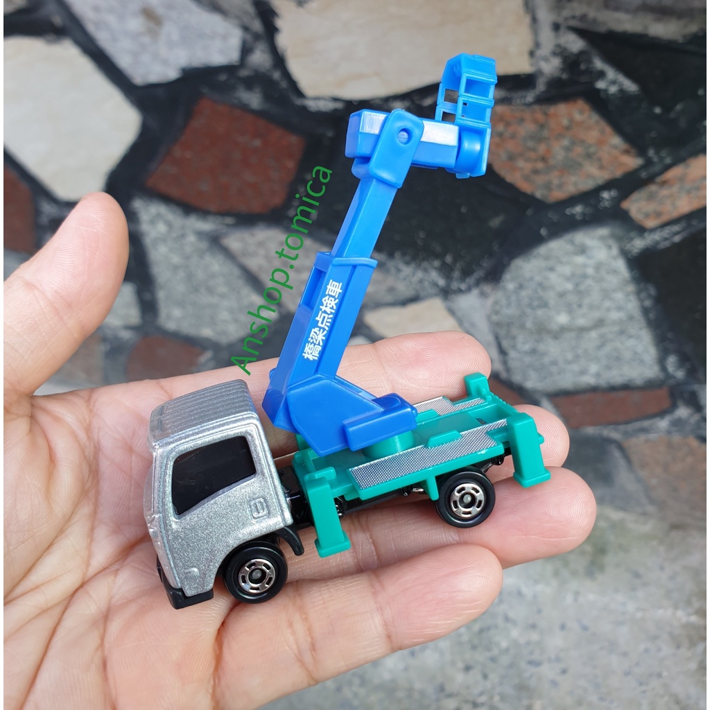 Xe mô hình tĩnh tomica Nhật Bản