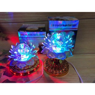 Đèn Led trang trí cầu xoay hình hoa sen đế vàng