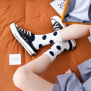 Tất chấm bi cổ cao , Vớ chấm bi cổ cao
