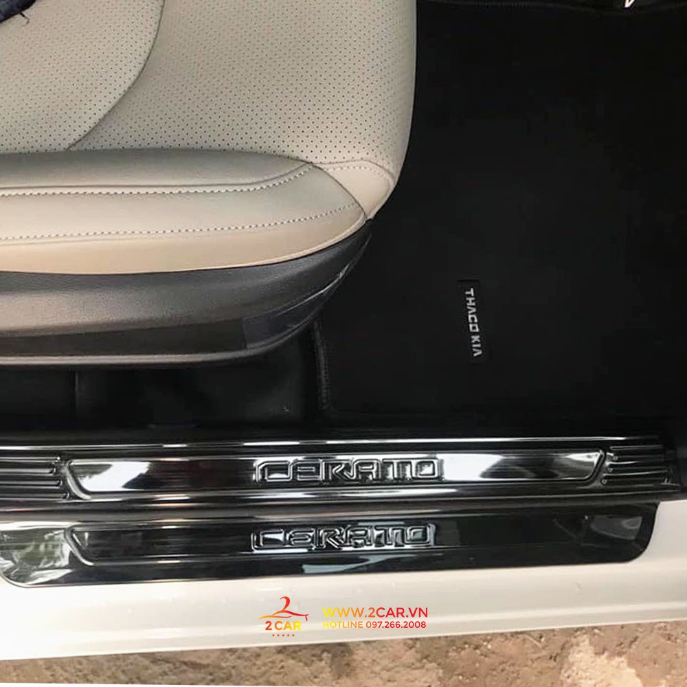 Ốp Bậc Cửa Trong Ngoài Xe Kia CERATO 2019-2022, chất liệu Titan cao cấp