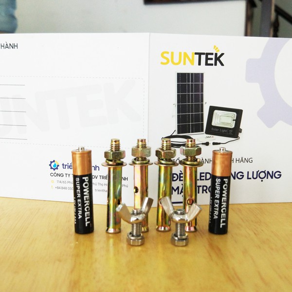  Đèn LED Suntek  60W Năng Lượng Mặt Trời STK60W - Chính Hãng SUNTEK - Bảo hành 3 Năm  H6 bên