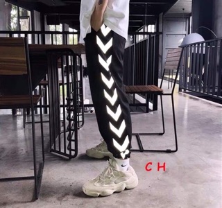 Quần nỉ vạch phản quang