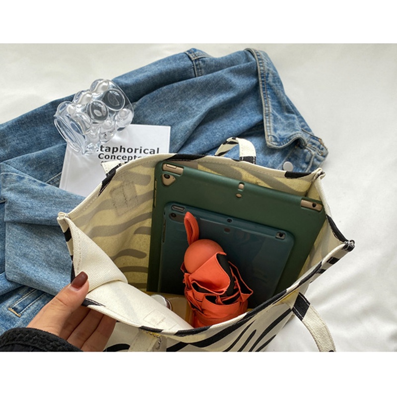 IELGY Túi Đeo Vai Vải canvas Cỡ Lớn In Họa Tiết Ngựa Vằn Đơn Giản Thời Trang Cho Nữ