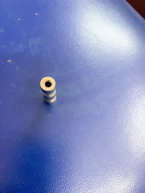 Giắc chuyển AV audio thành 3.5mm hoặc giắc nối audi 3.5mm