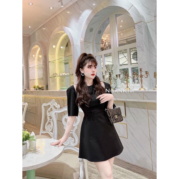 ĐẦM NỮ KHOÉT VAI THỜI TRANG HÈ