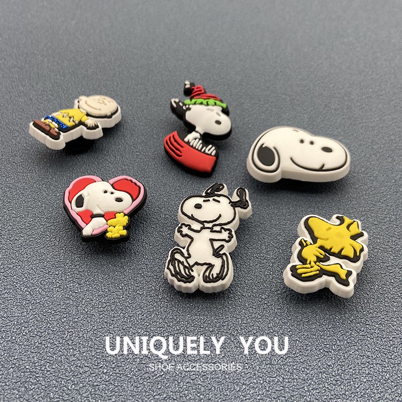 Crocs / jibbitz charms Hình Nhân Vật Hoạt Hình Snoopy Có Khóa Cài Trang Trí DIY