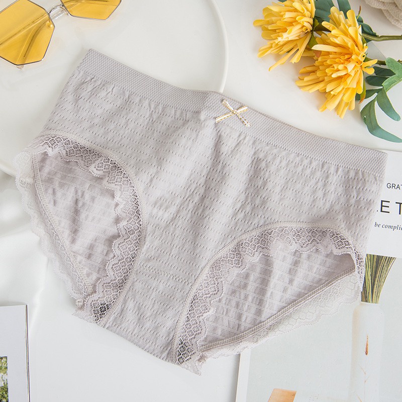 Quần lót Nữ Cotton Dệt Kim , Quần Chip Nữ kháng khuẩn thoáng mát đính nơ và phối ren xinh tôn vòng 3  QL182