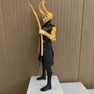 Loki mô hình avengers