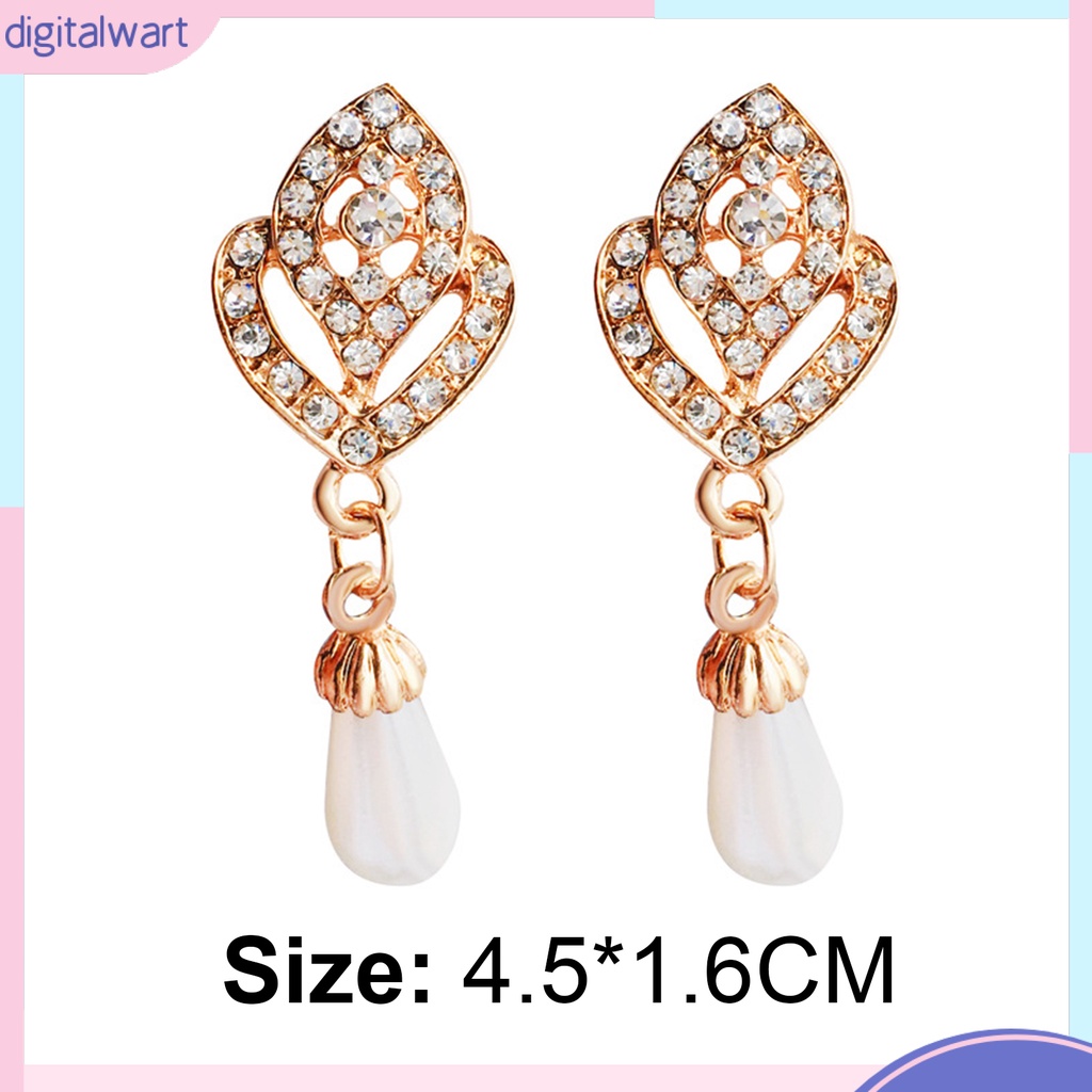 Khuyên tai nữ trang đính ngọc trai thiết kế thanh lịch