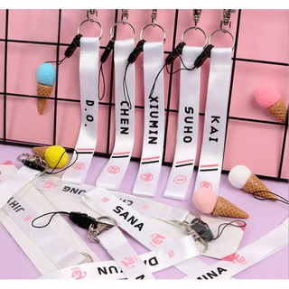 Móc khóa, Nametag TWICE (nhiều mẫu)
