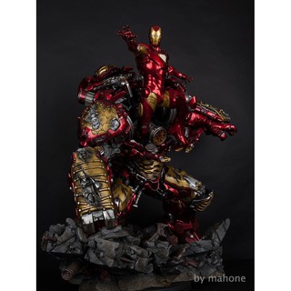 File in 3D Hulkbuster & IronMan