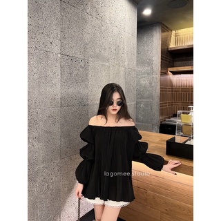 Áo trễ vai tay bồng tiểu thư màu Đen và Trắng