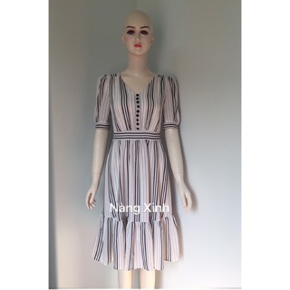 Đầm dáng xoè sọc đen-trắng