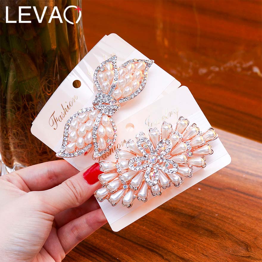 Kẹp tóc hình hoa đính ngọc trai thời trang cho nữ